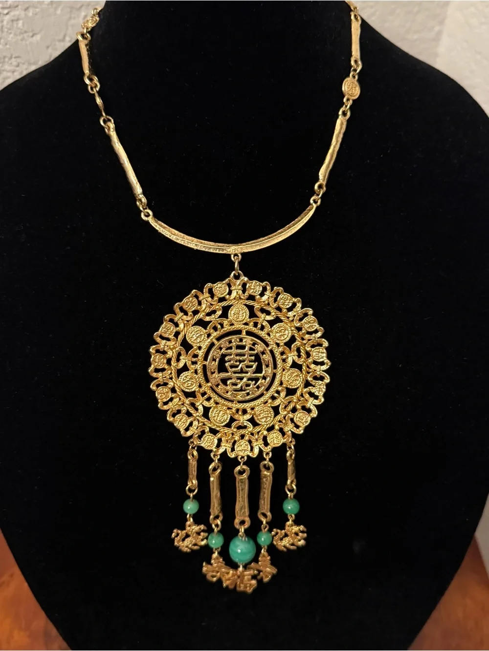Vintage 1960s Goldette New York Signed Gold Tone Asian Runway Necklace Perfect!